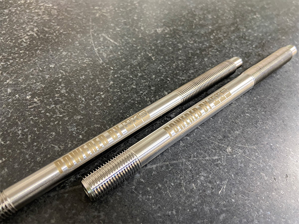 HEAD STUDS Pro